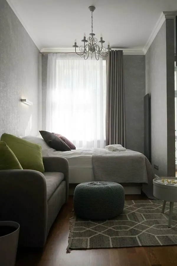 oompH Koszyki Luxurious Apartments Warszawa 0*,  Polska