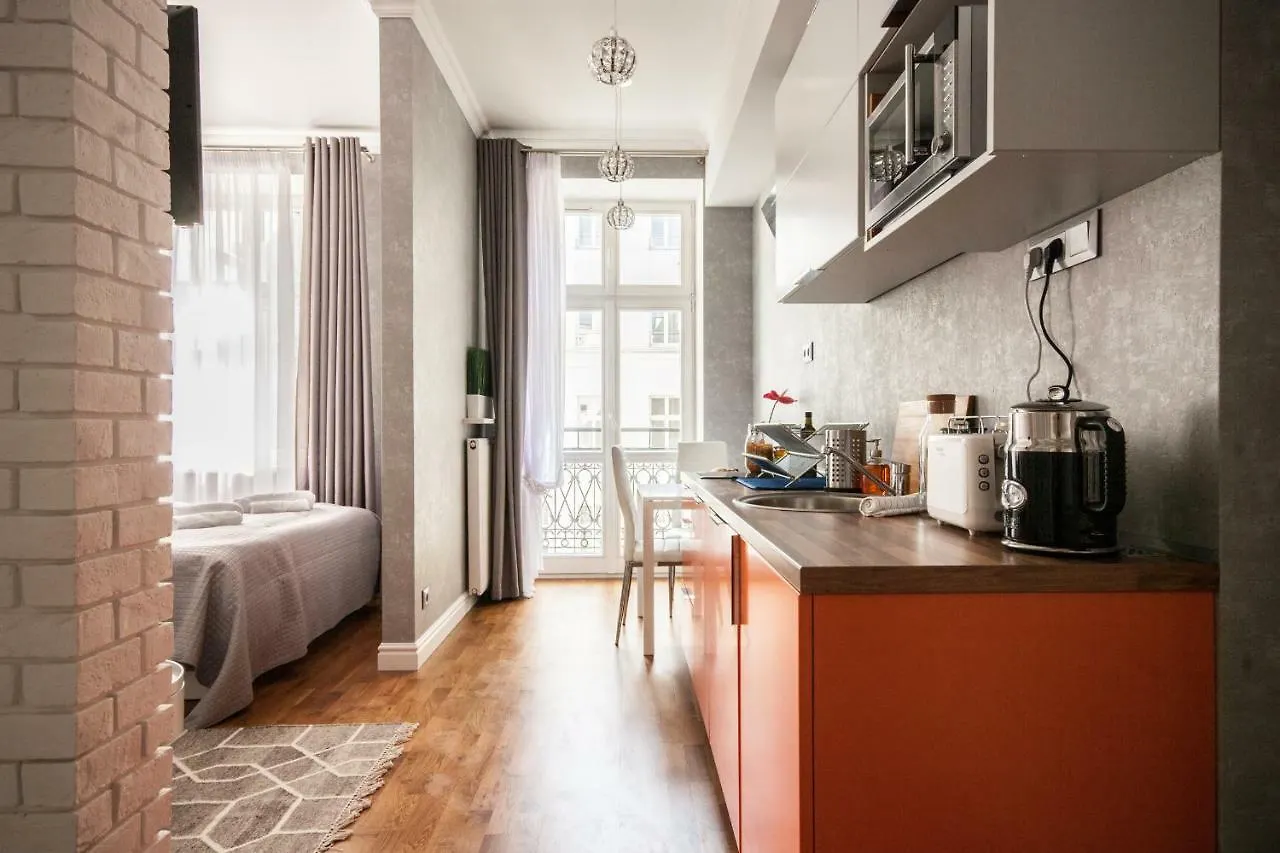 Oomph Koszyki Luxurious Apartments وارسو